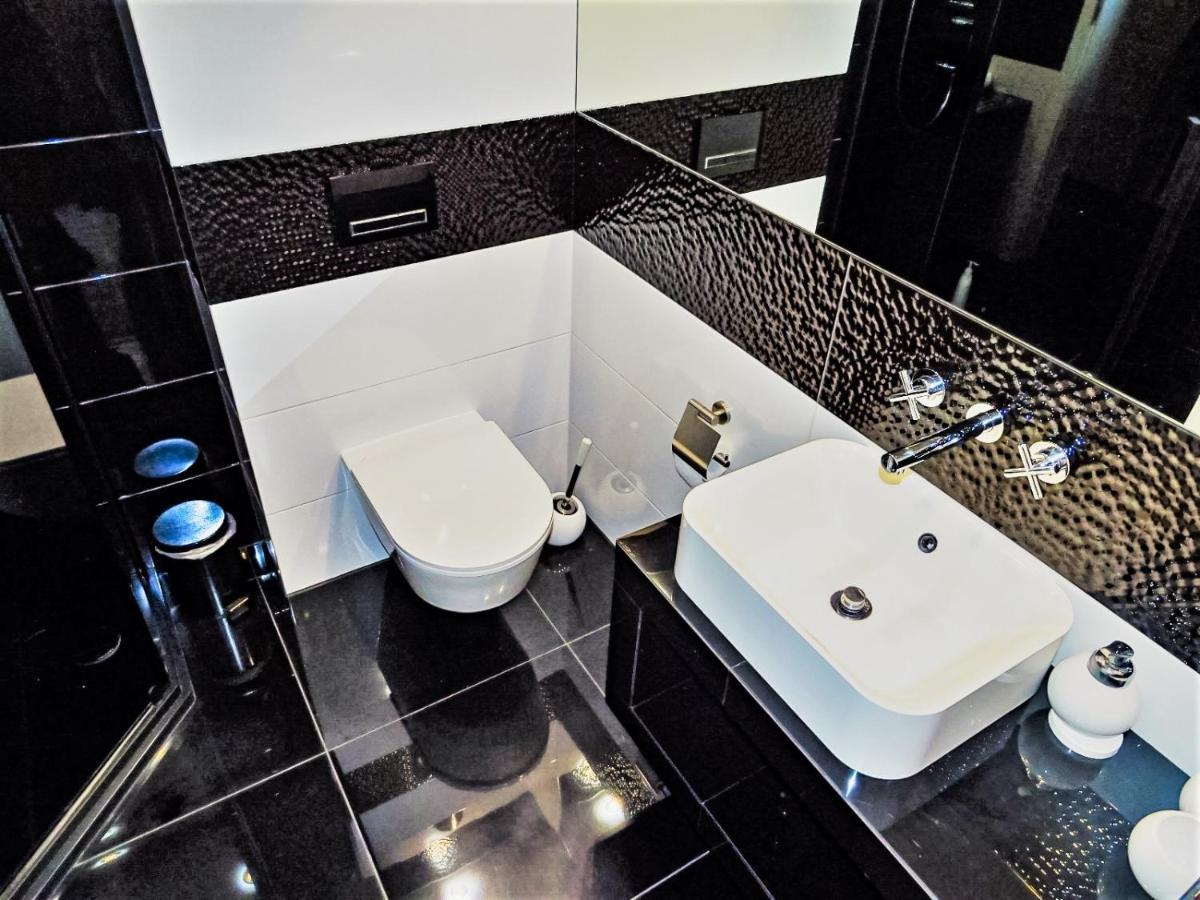 Apartament Cieplicka Apartment Jelenia Góra Екстериор снимка