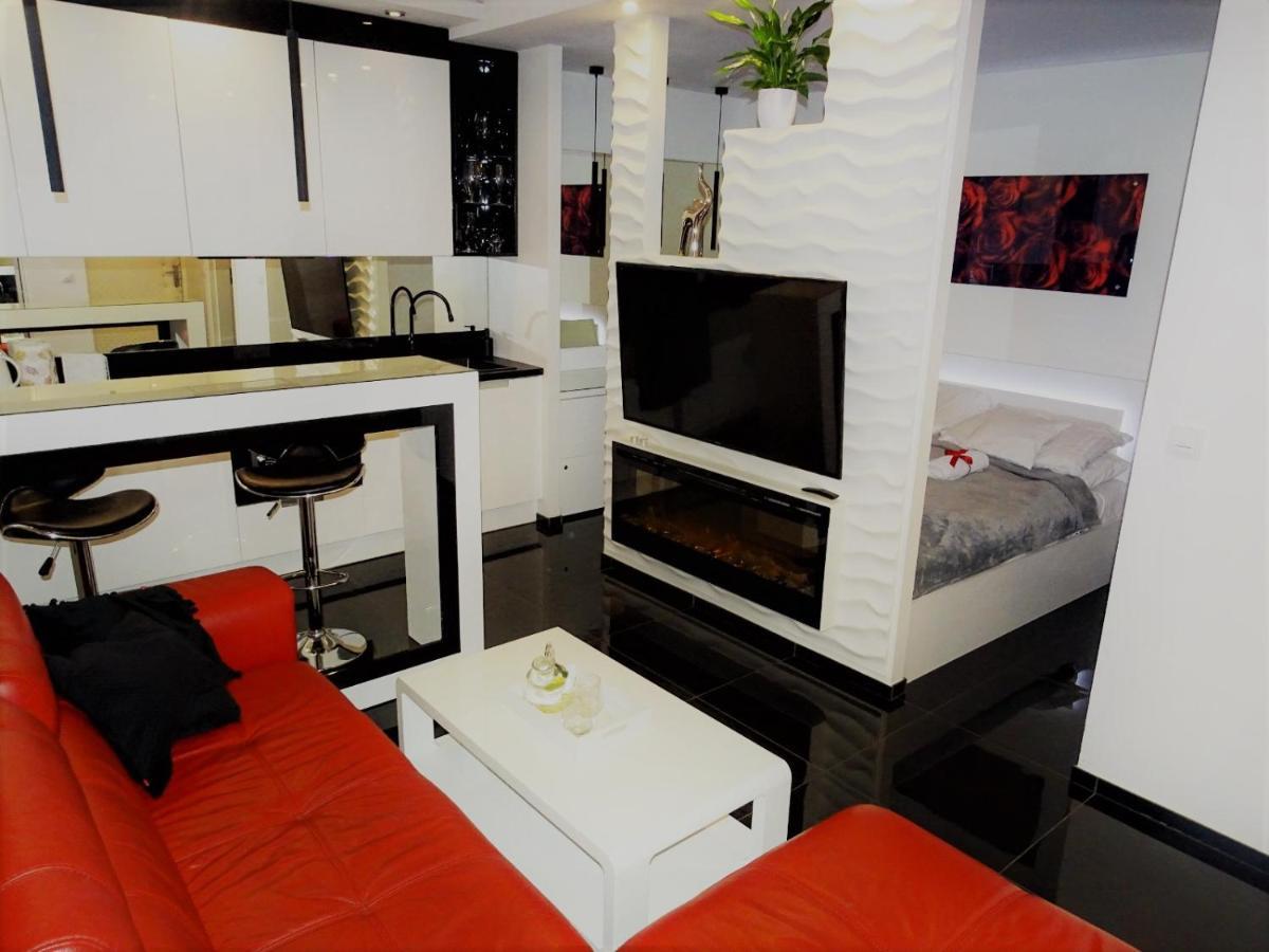 Apartament Cieplicka Apartment Jelenia Góra Екстериор снимка